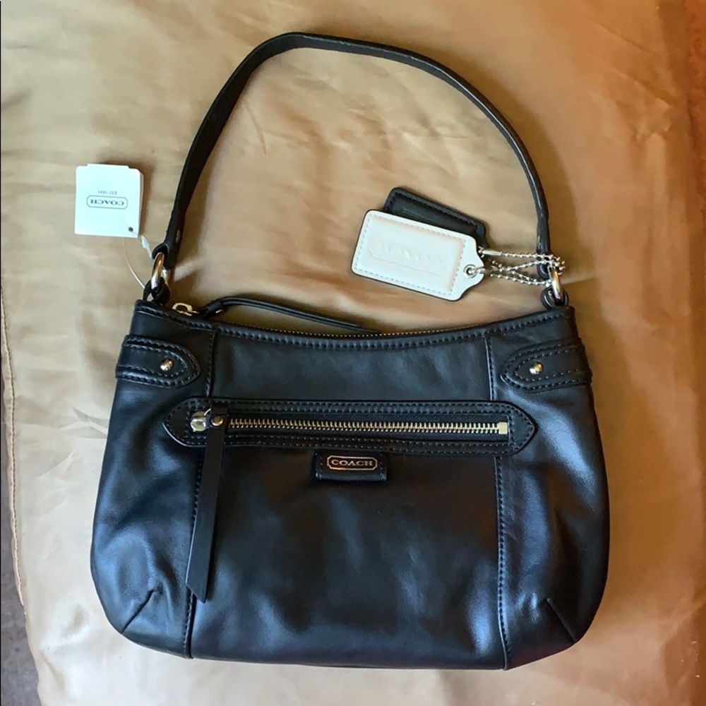 Coach Daisy Leather Crossbody purse
